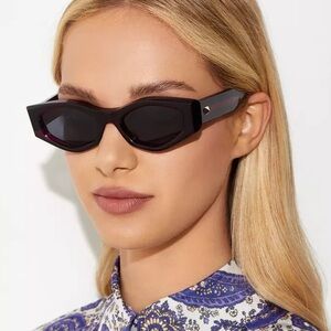 New! Valentino VLS 101B Purple Geometric Sunglasses, Authentic